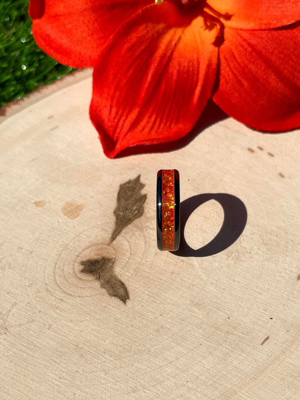 Marigold - Black Ceramic