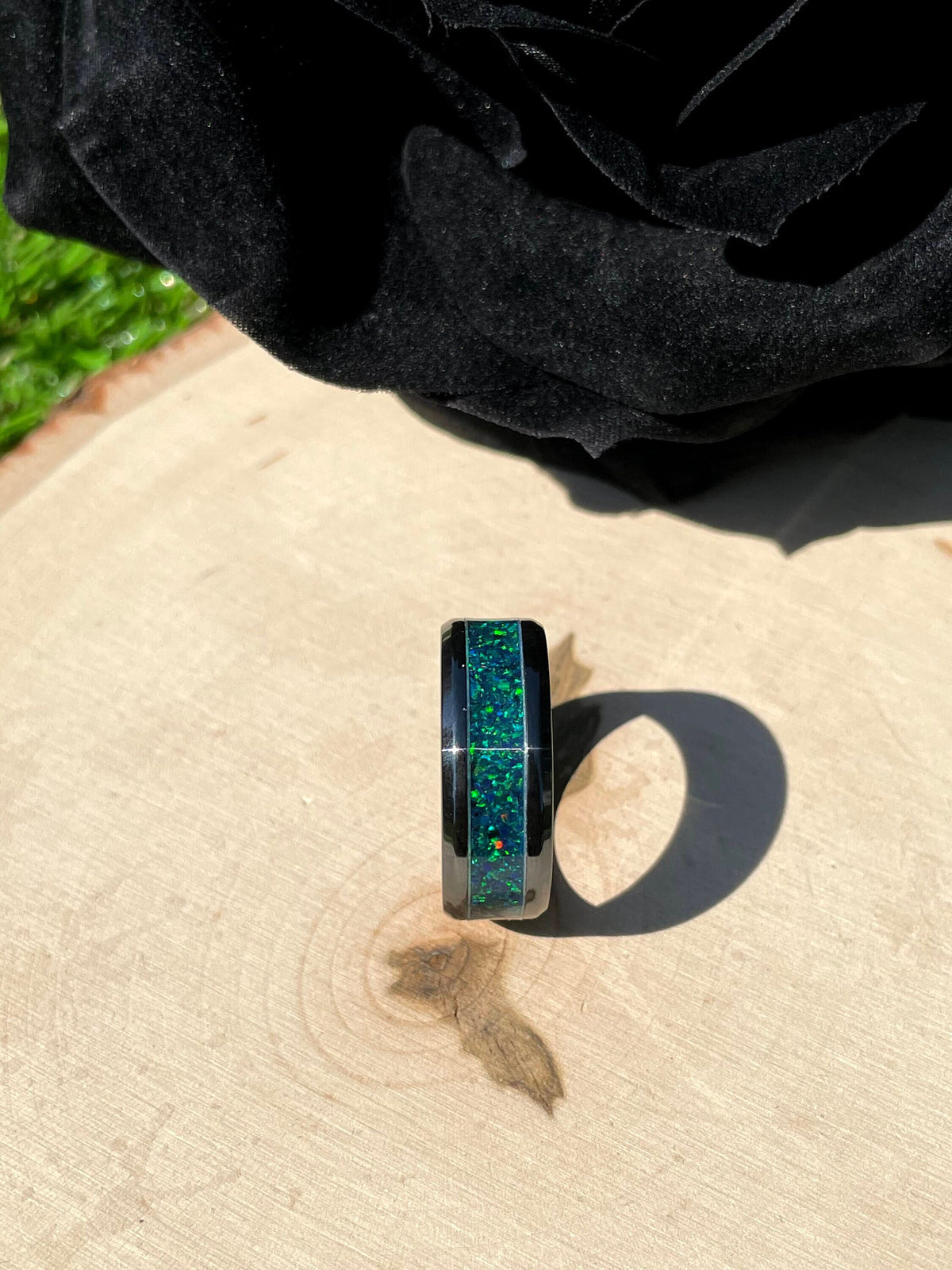 Verdant - Black Ceramic